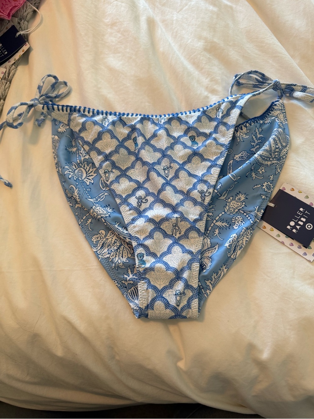 Roller Rabbit Blue and White Patterned Tie-Side Bikini Bottom-size L-so fun!